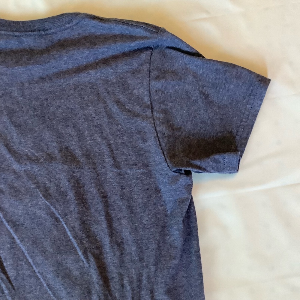 Peanuts Size Small - Picture 10 of 13